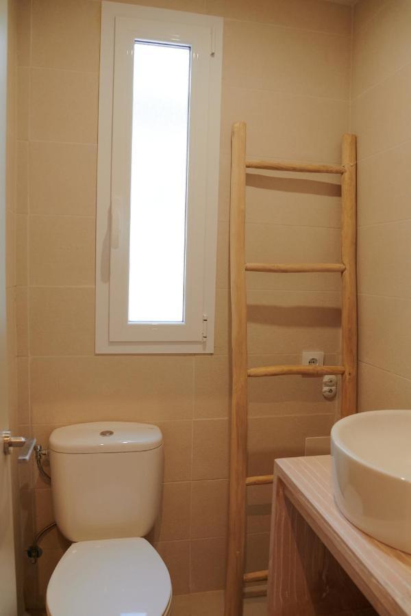 Dharma Experience Cambrils Facebook Apartman Kültér fotó